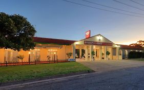 Bishops Lodge Narrandera